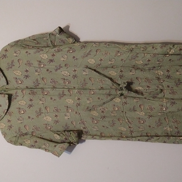 Olive green with pear and Leaf motif cottagecore midi dress - Picture 4 of 4